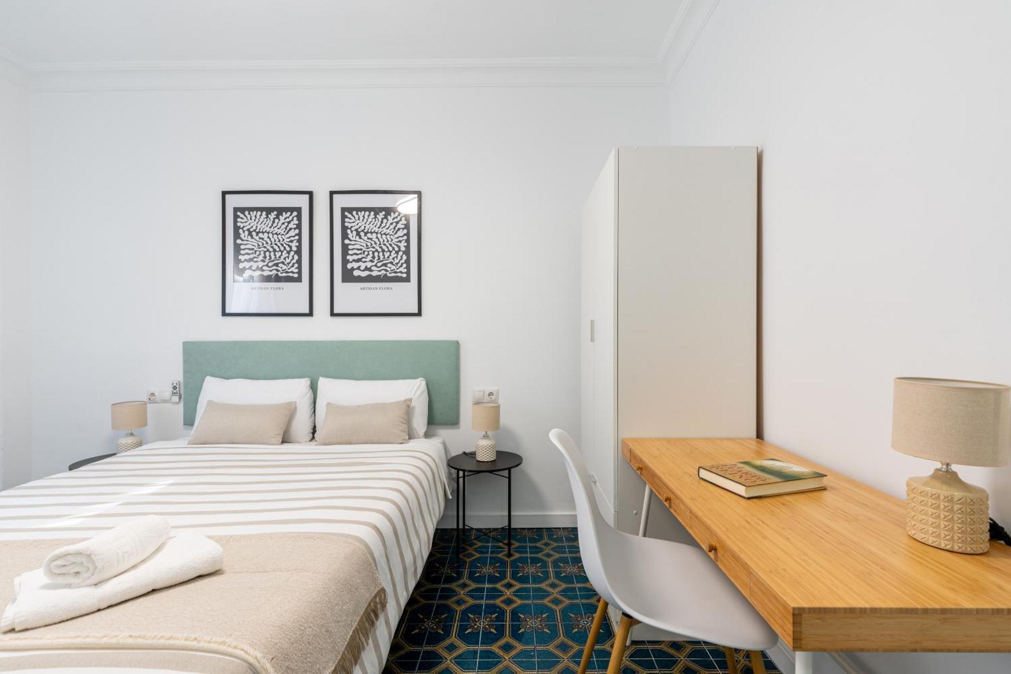 Piso Elegante Y Nuevo De 3 Habitaciones Y 2 Banos Sevilla Exterior foto