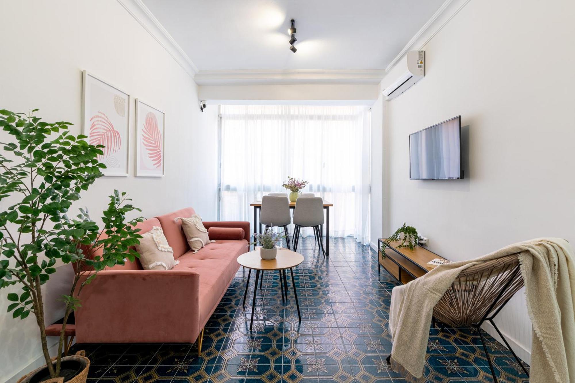 Piso Elegante Y Nuevo De 3 Habitaciones Y 2 Banos Sevilla Exterior foto